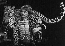 Rene Strickler mit einem „seiner“ Leoparden